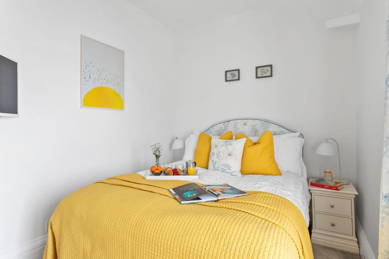 Wellswood Apartment - Sunny Apartment With Stunning Sea Views And Private Balcony Torquay Zewnętrze zdjęcie